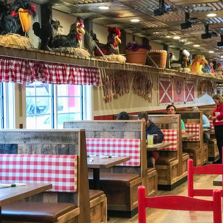 Best Places to Eat with Kids in Pigeon Forge